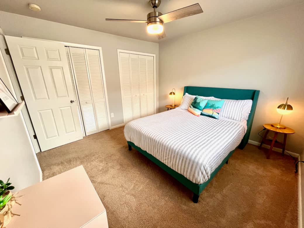 Guest Bedroom (Queen)
