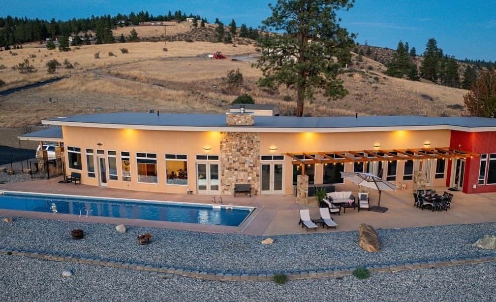 Alpine Retreat Chelan Aerial view