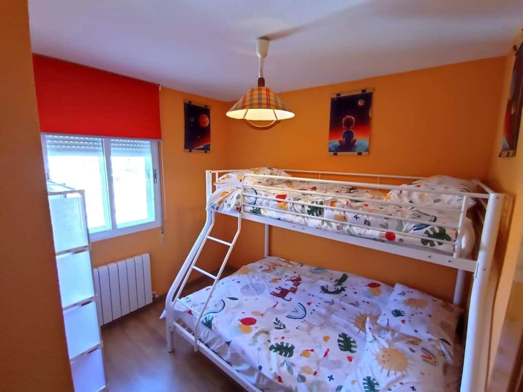 Habitación naranja