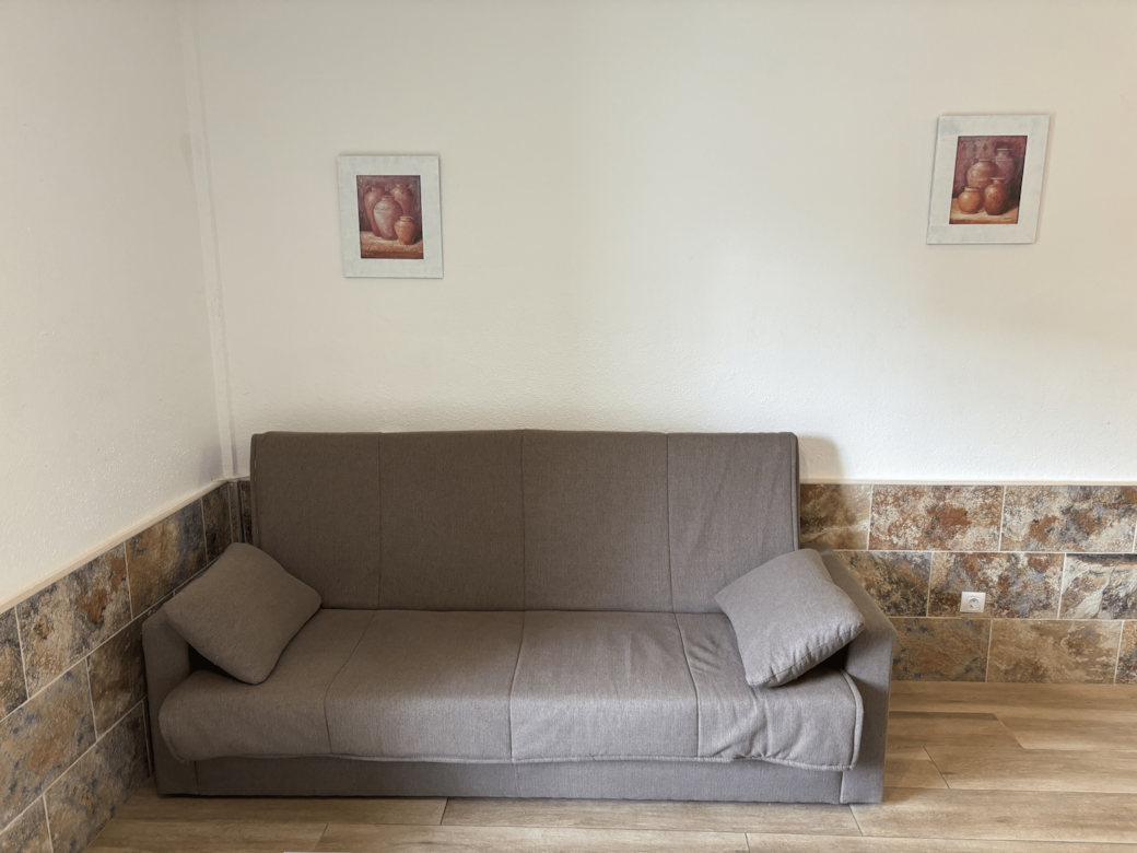 Divano letto chiuso
