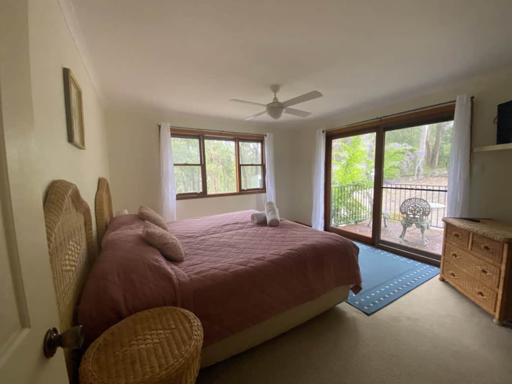 Bedroom 4 either 2 x single or 1 x King bed