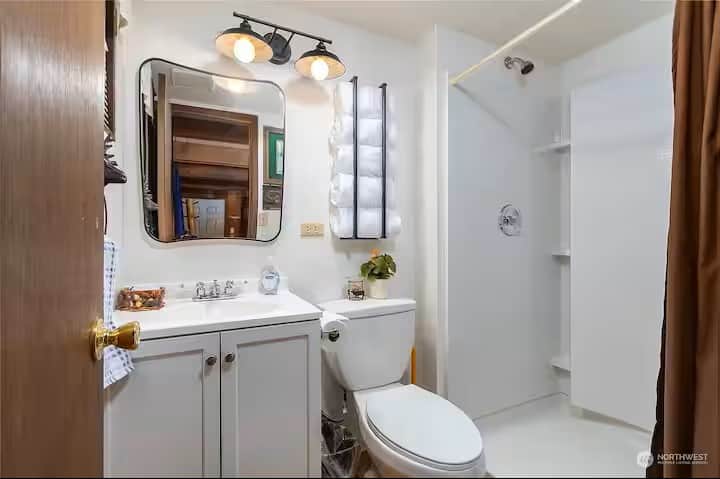 4cb17d1c 2107 4c9e bde9 fb76102e9ee9 4cb17d1c 2107 4c9e bde9 fb76102e9ee9