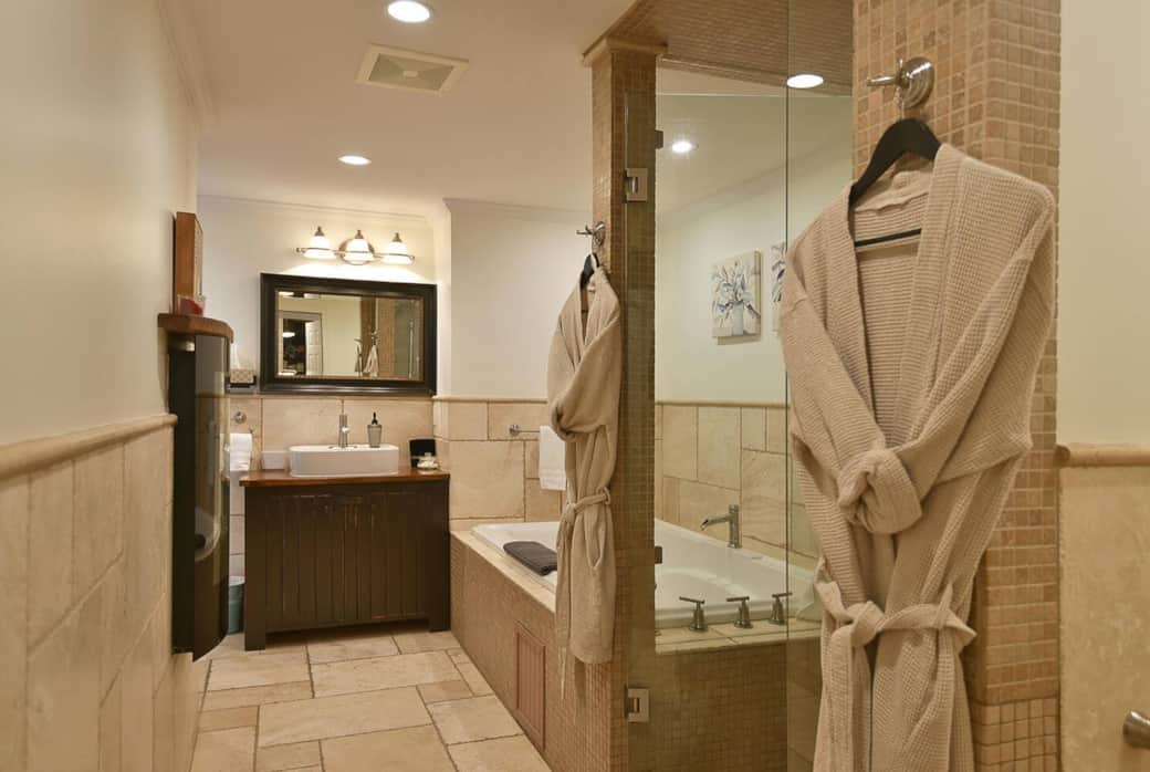 4- piece ensuite
