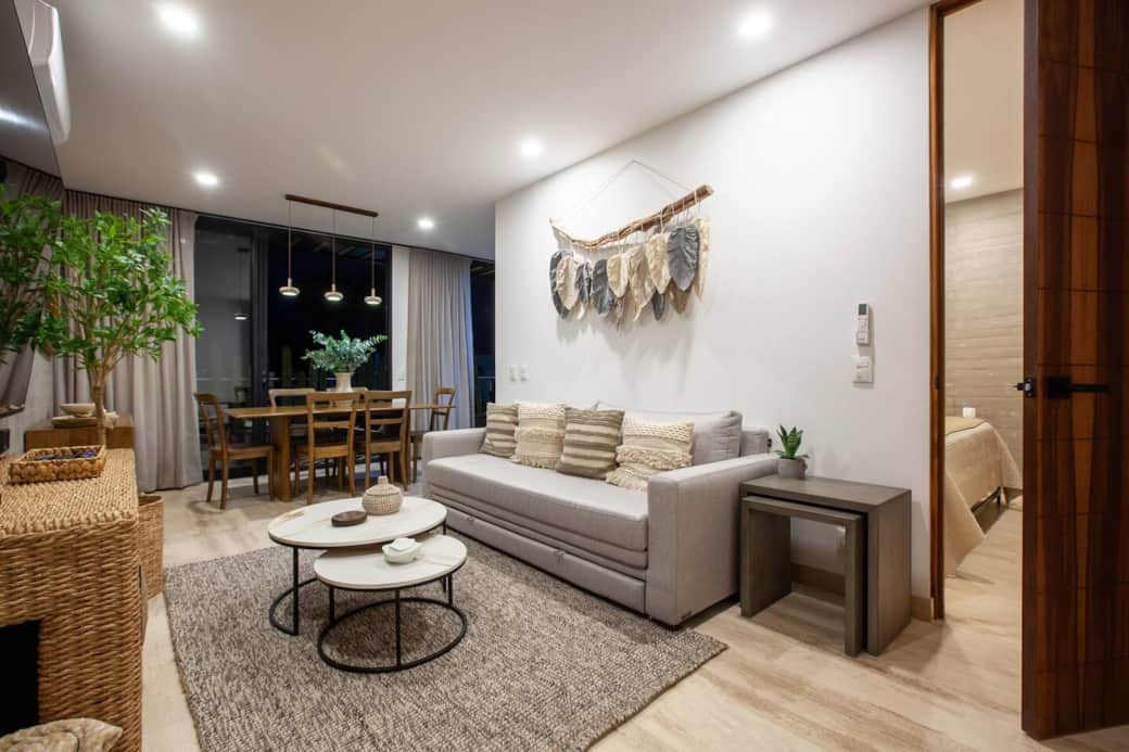 0e3616eb c919 465d 9ddc b4268128b8d8 0e3616eb c919 465d 9ddc b4268128b8d8