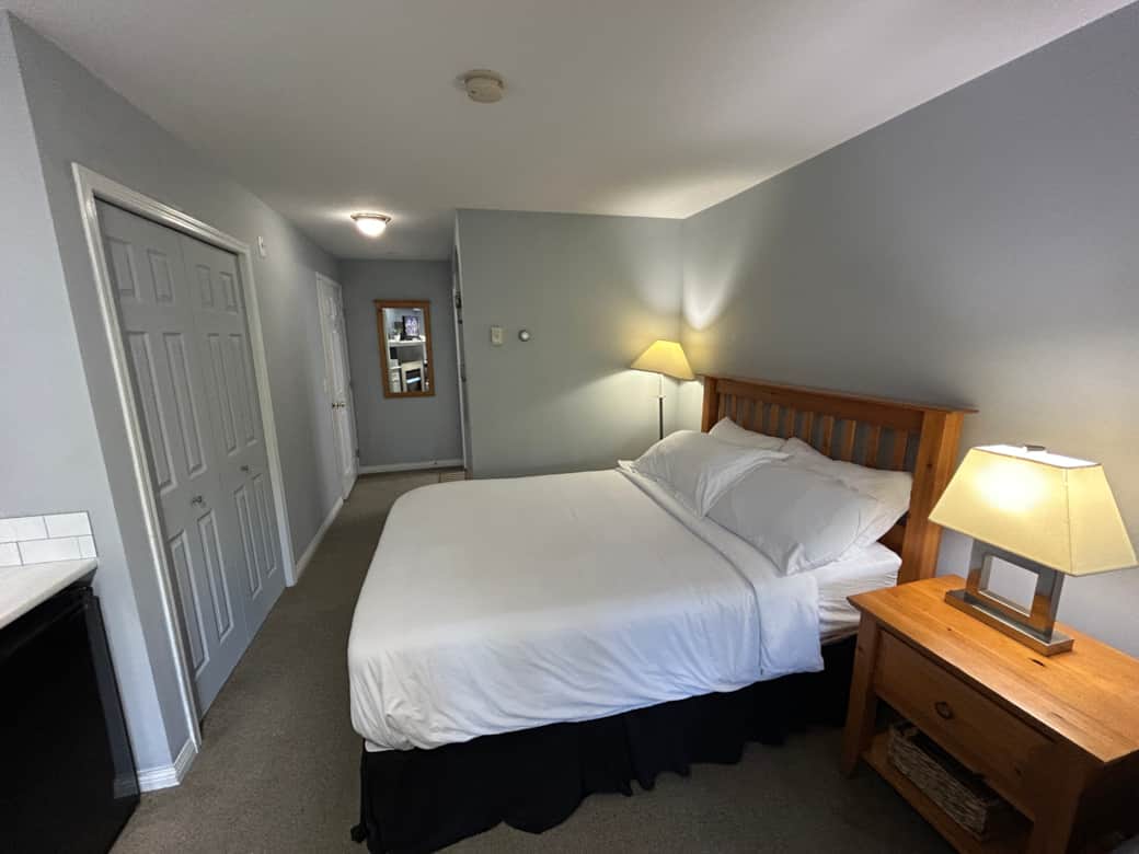 Queen Bed