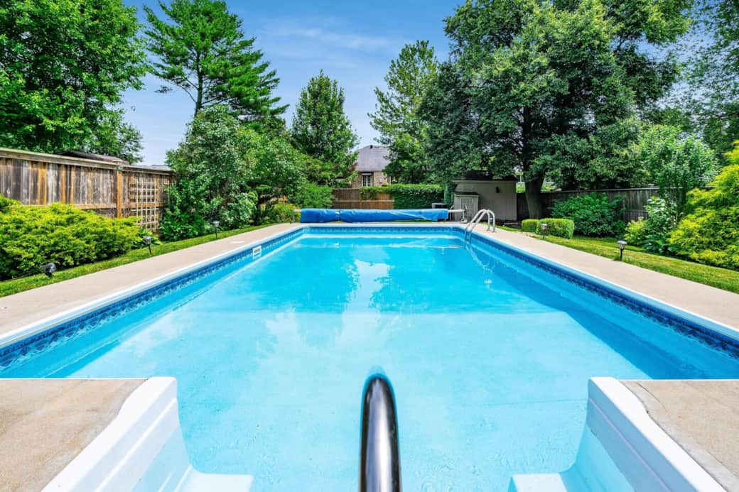 Lounge poolside and enjoy the quiet outdoor space Lounge poolside and enjoy the quiet outdoor space