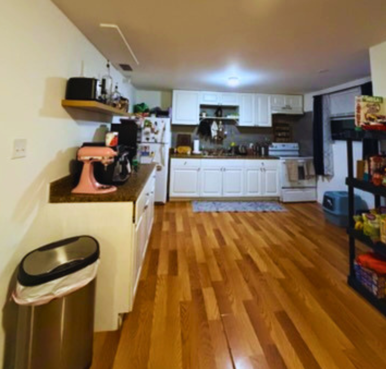 Generous kitchen with abundant storage and a stove with oven. Lakeland, FL