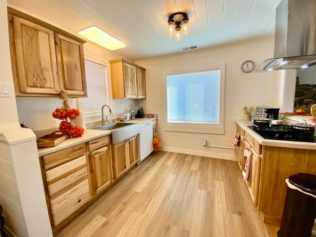 Spacious kitchen with new appliances. 