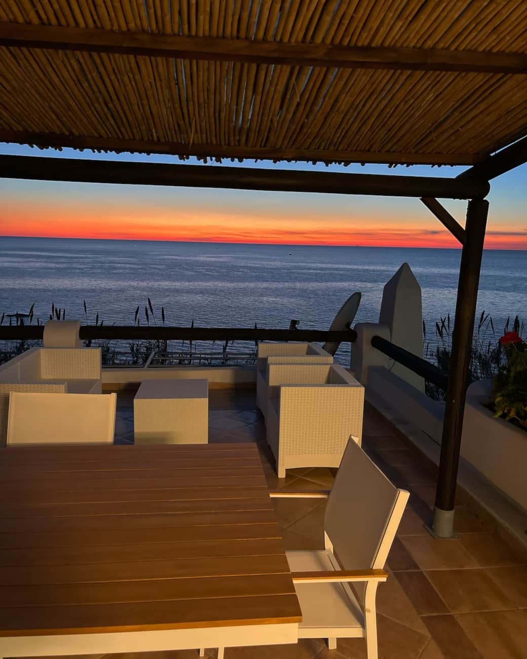 è quasi impossibile guardare un tramonto e non sognare ...