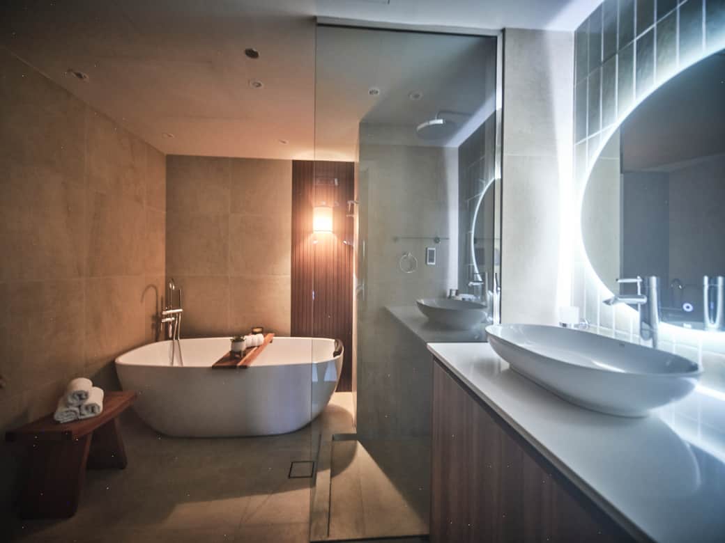 Relax - Luxury Bathroom