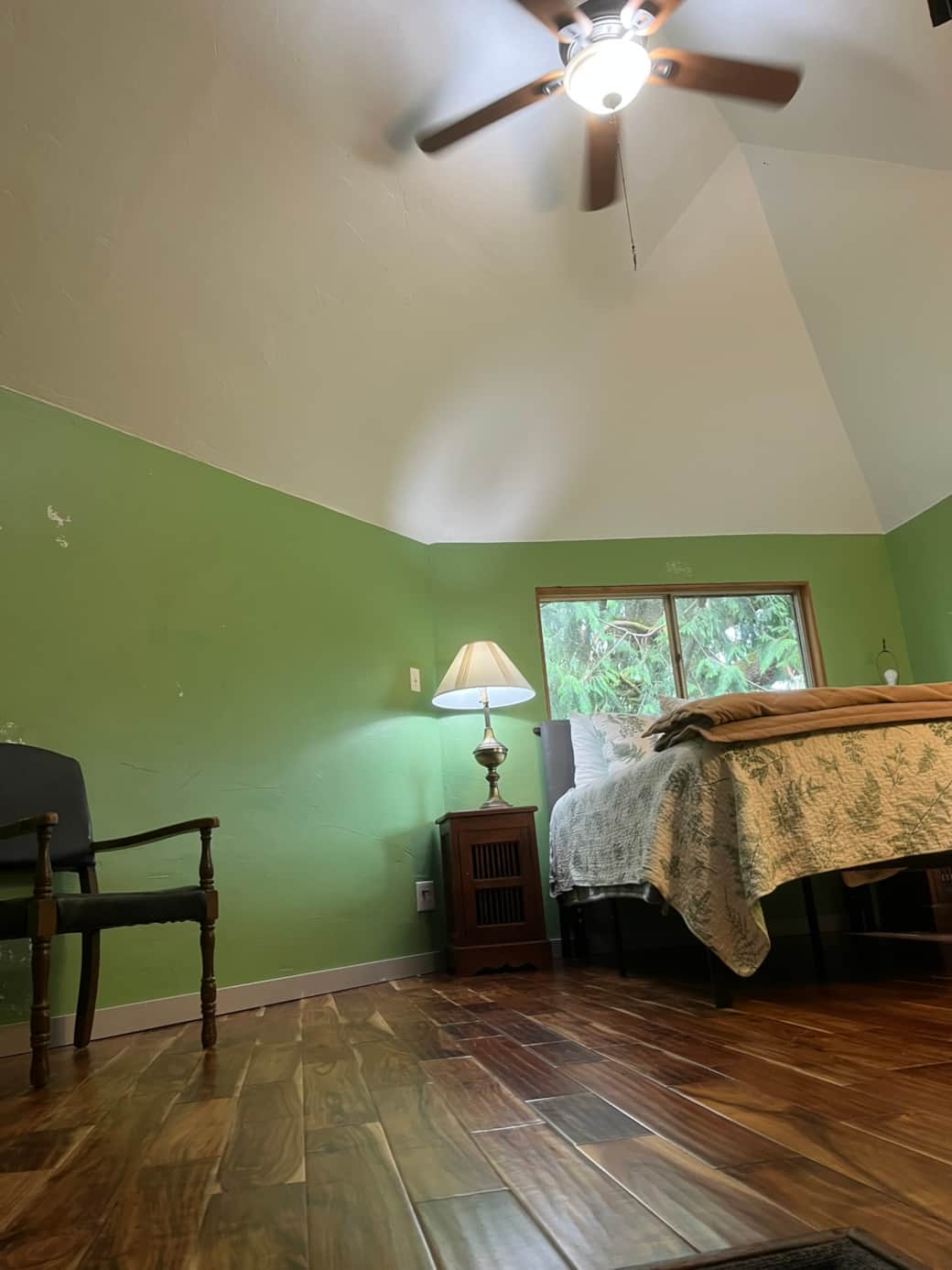 Upper Bedroom
