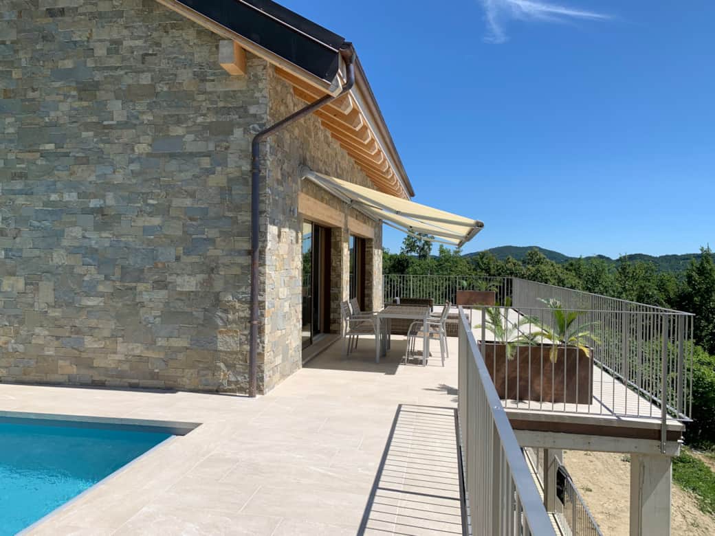 PIGNA - Terrazza con piscina