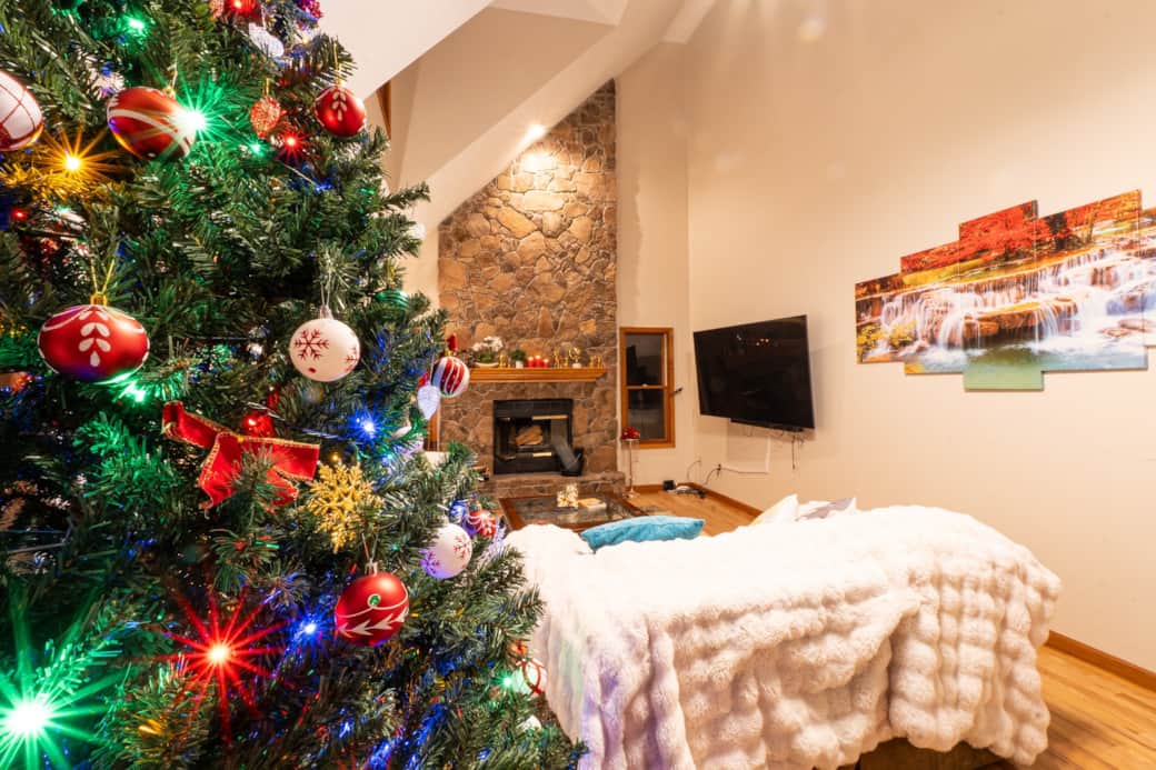 Ready for the holidays at Leaf Peeper's! Ready for the holidays at Leaf Peeper's!