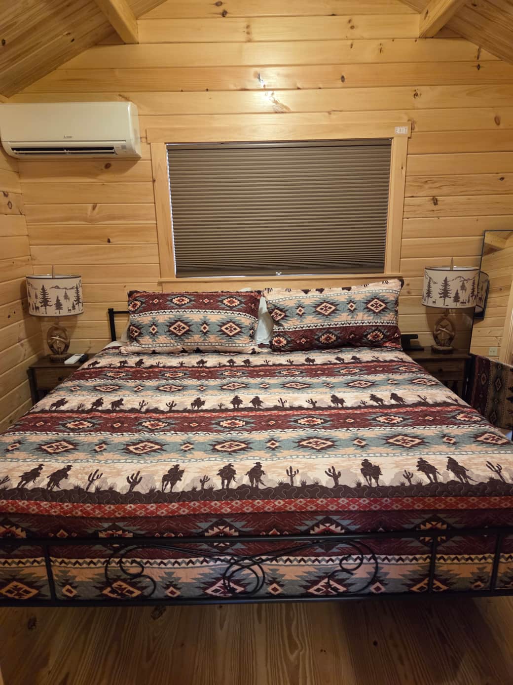 Master Room with King Bed