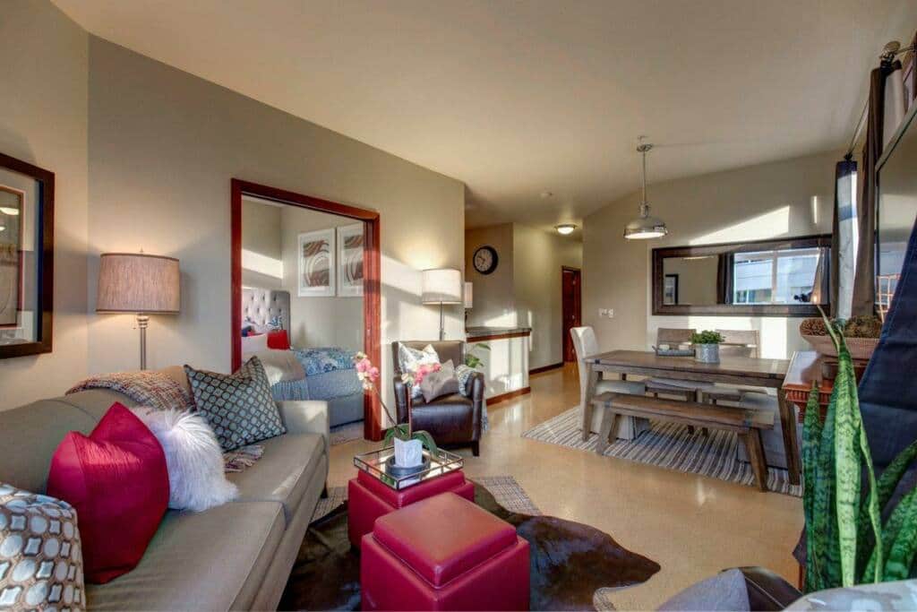 Light and bright dining and living room area
