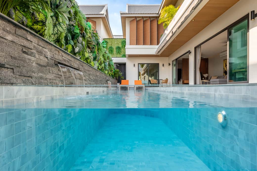 glass wall swimming pool glass wall swimming pool