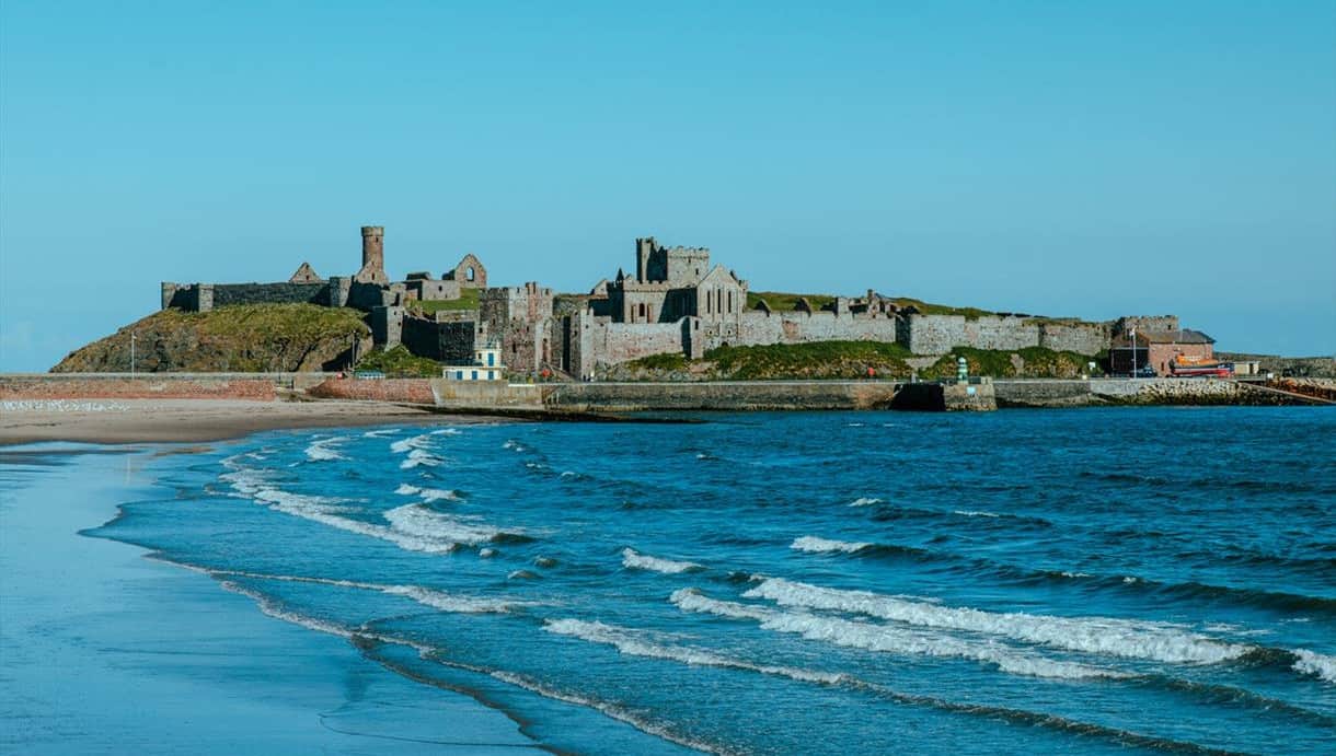 Peel Castle and surrounding coast, Isle of Man (Visit Isle of Man)