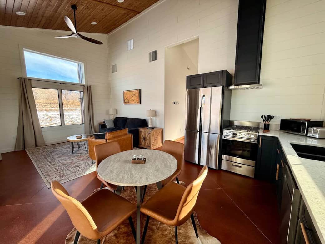 Kitchen with everything you need