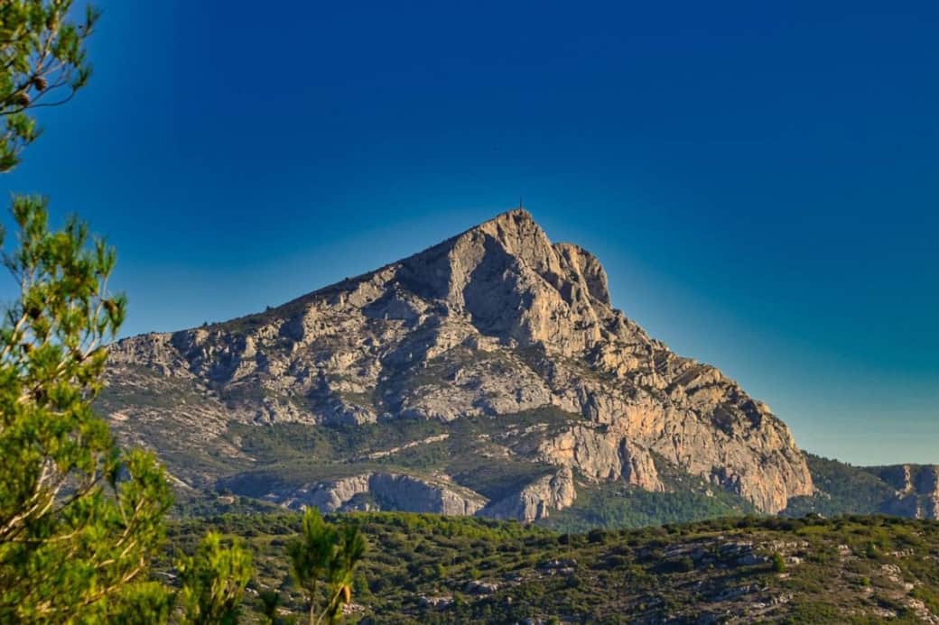 Sainte-Victoire Mountain Sainte-Victoire Mountain