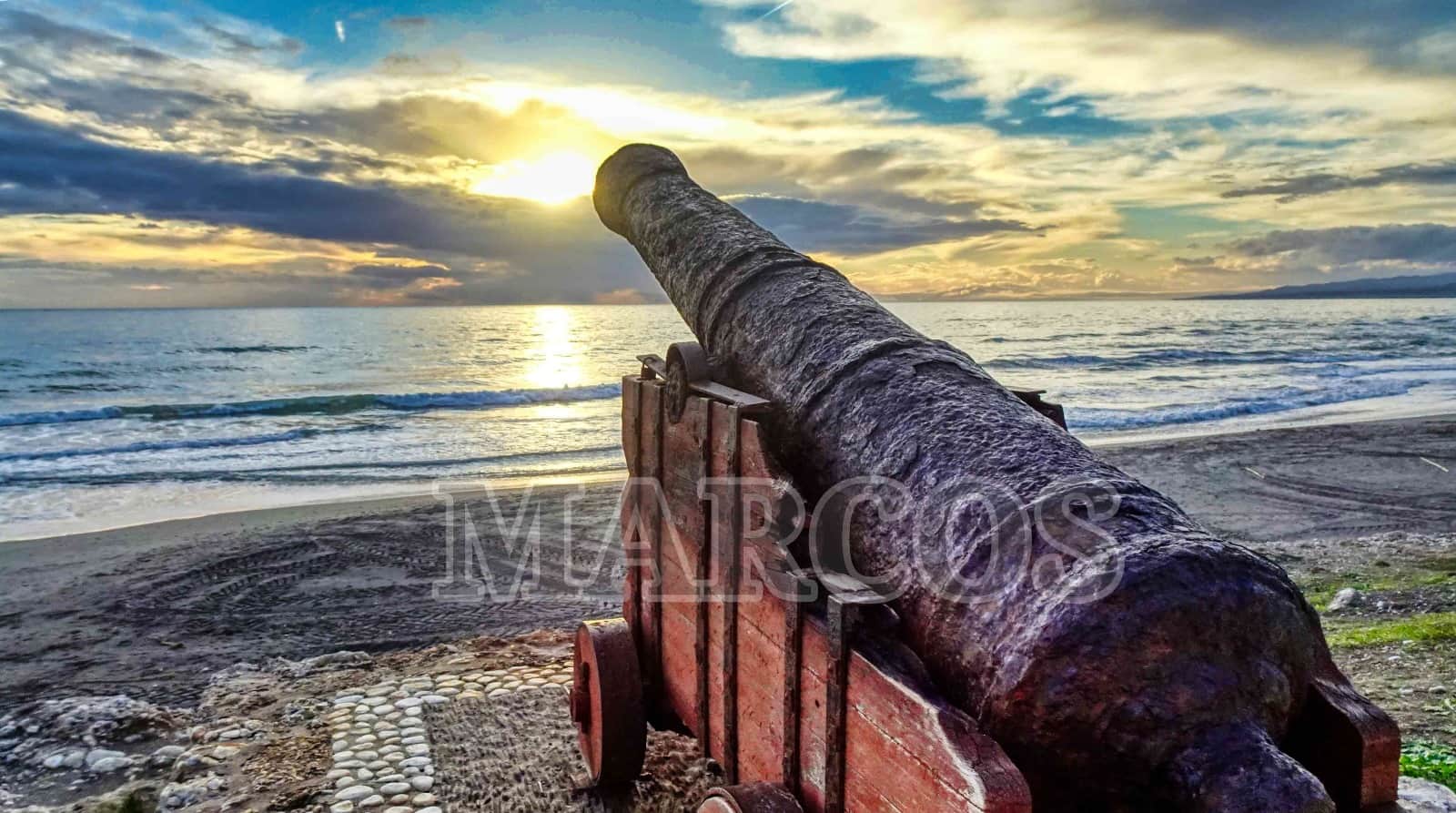 Cañon del castillo de Torrox