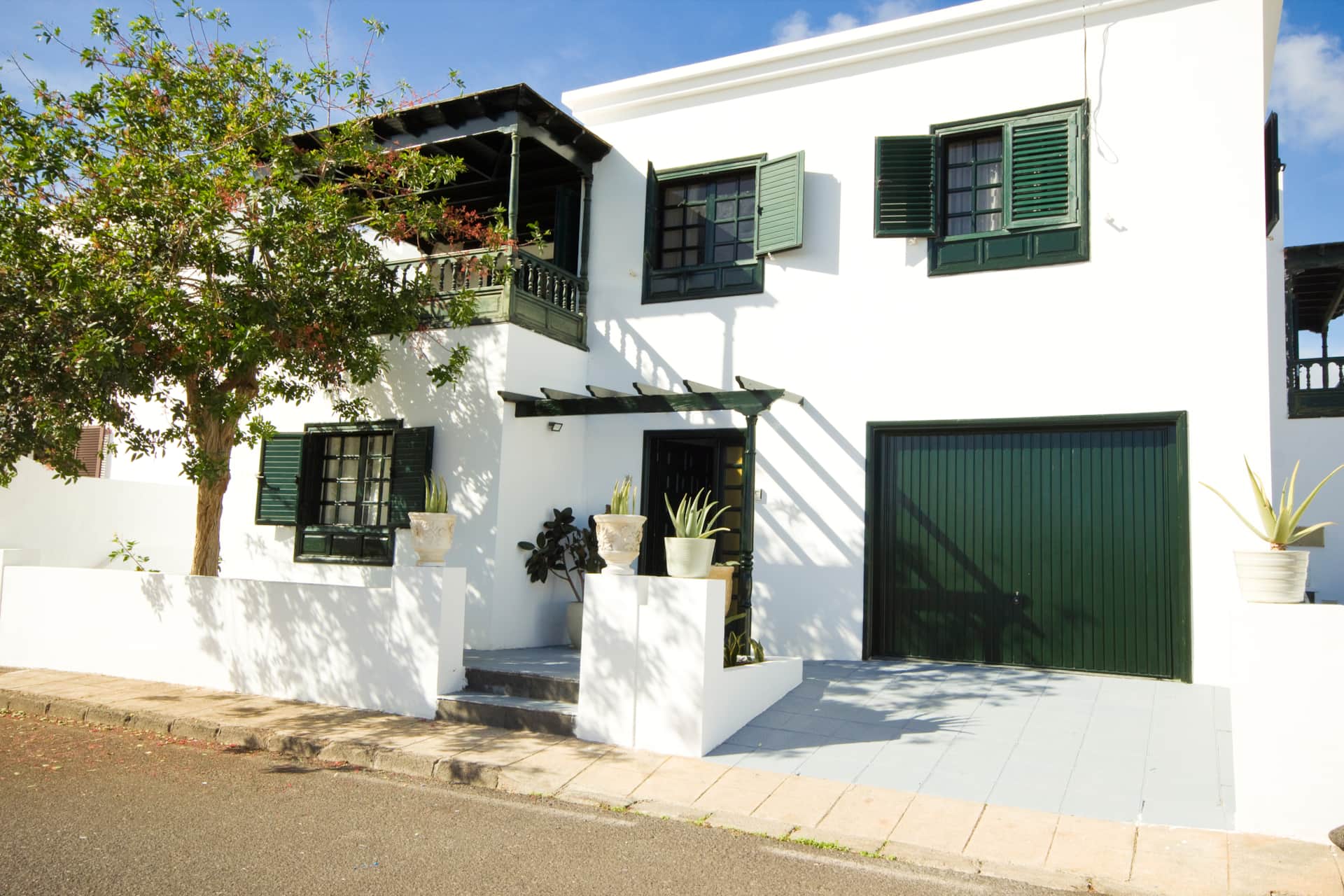 Casa Elena Playa-Arrieta-Lanzarote-cerca de la playa