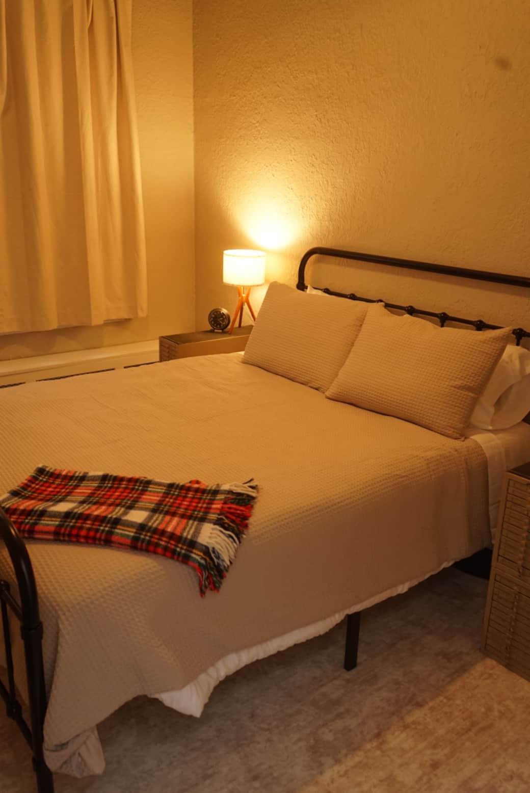 Queen Bedroom