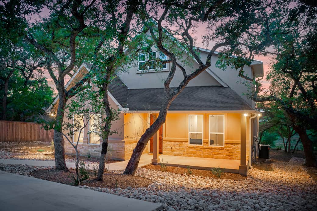 Nestled Hill Country Retreat Nestled Hill Country Retreat