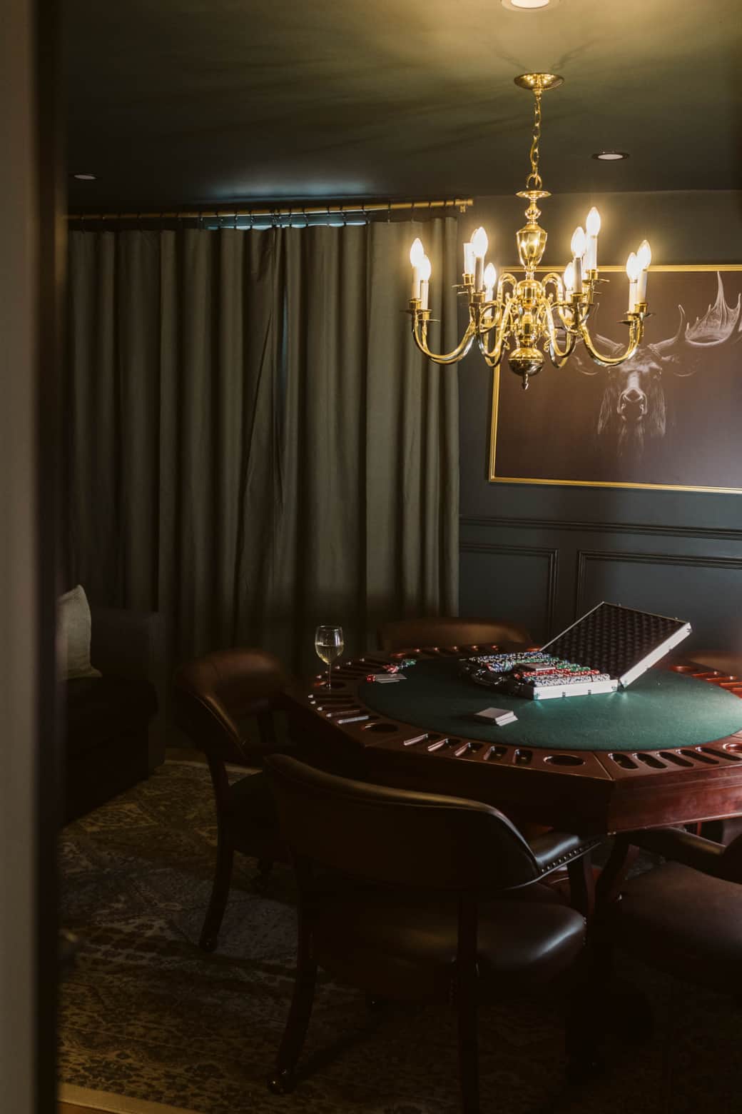 Poker room