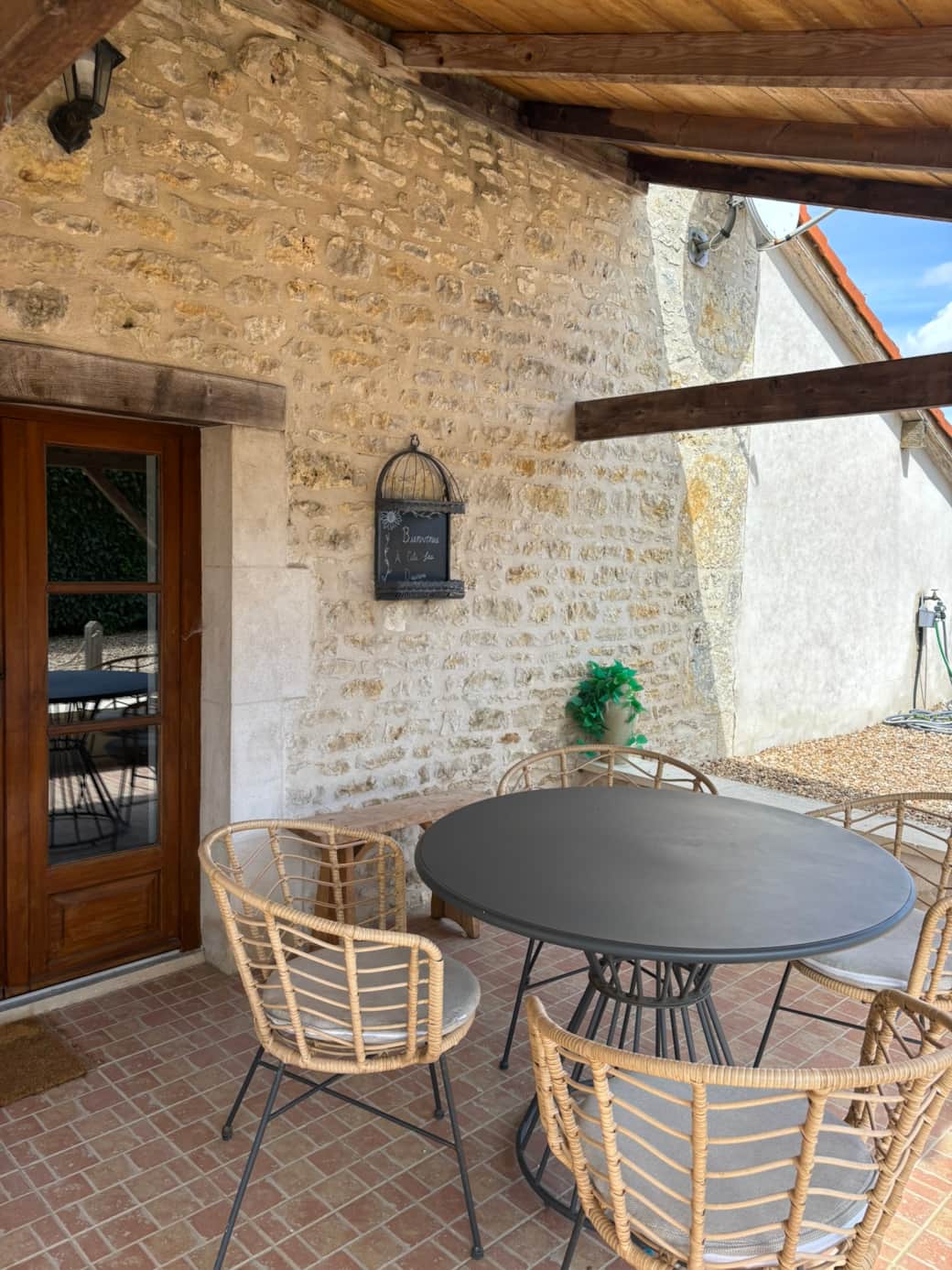 Cottage Terrace