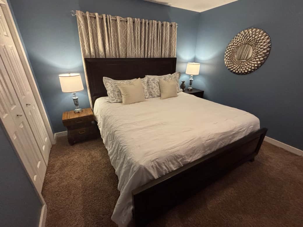Bedroom - King Bed