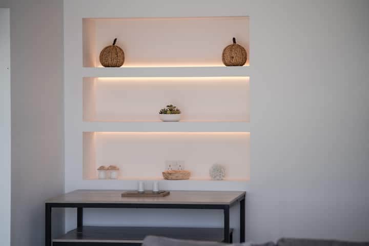 Feature Shot  Feature Shot