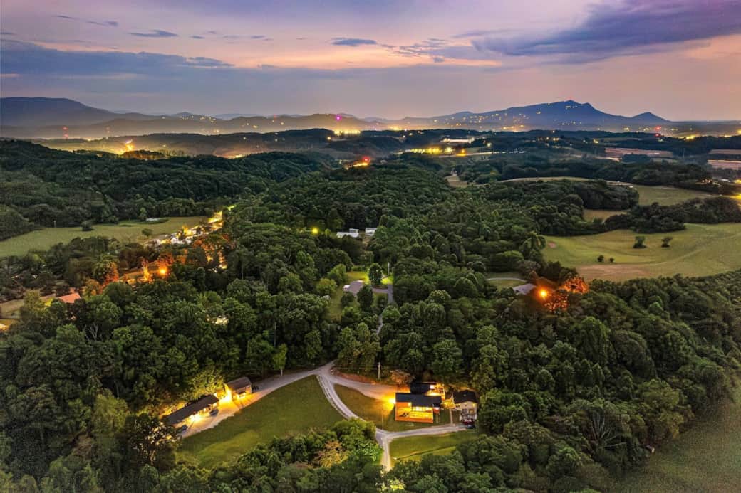 Your mountain retreat is waiting on you!