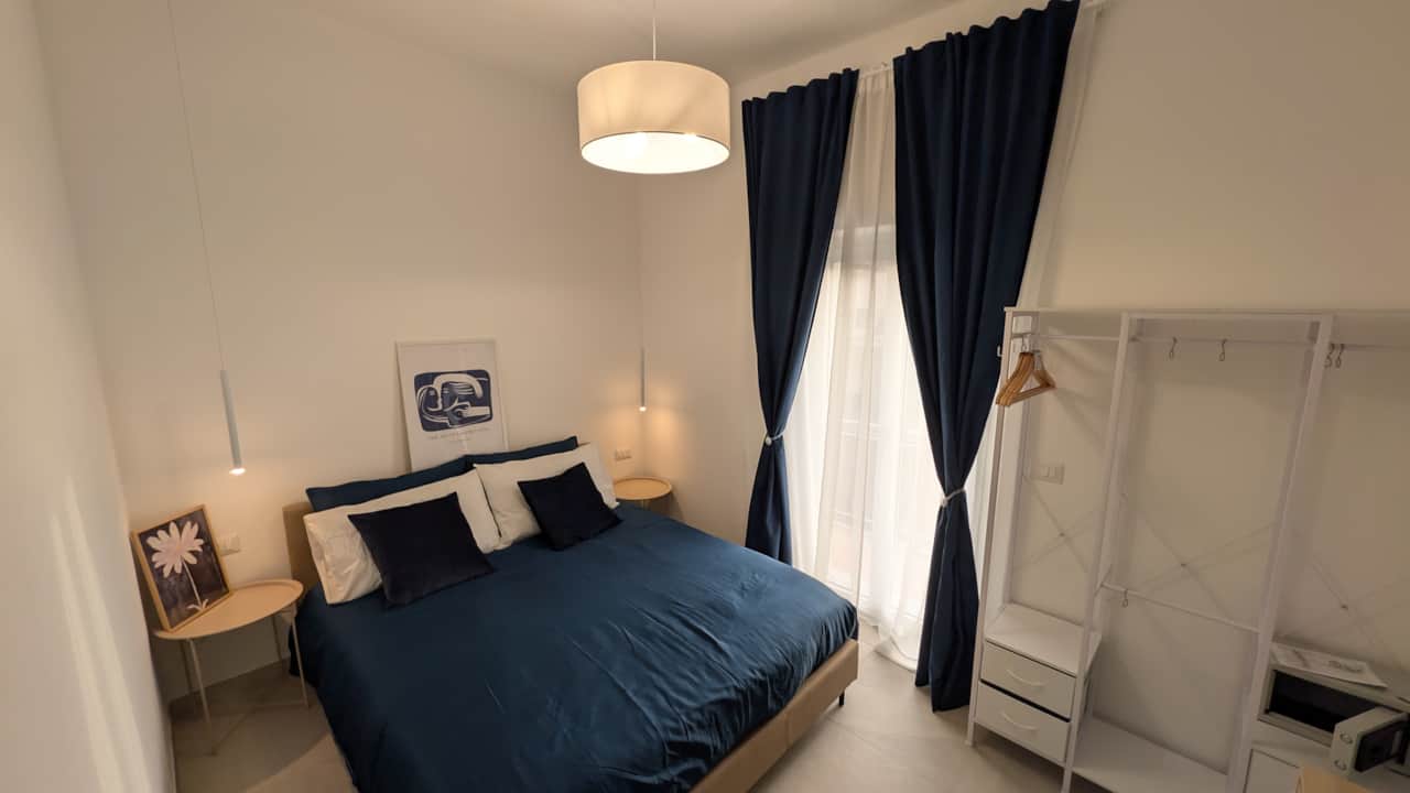 PXL 20260827 165704645