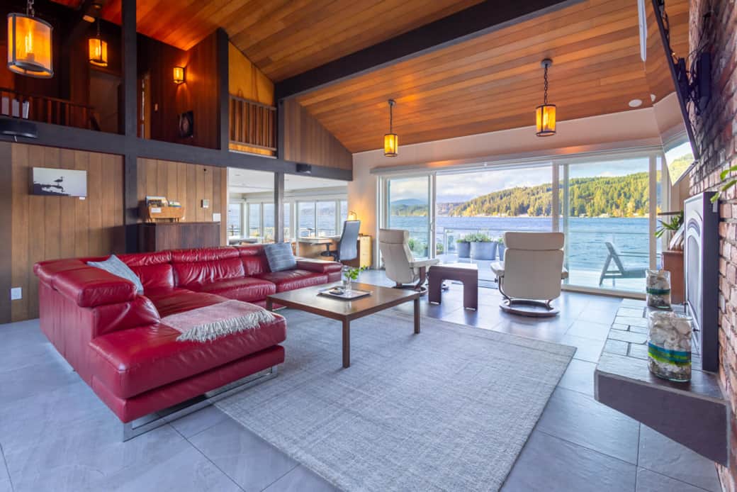 Hood Canal Resort Walls of Glass Living Room Hood Canal Resort Walls of Glass Living Room