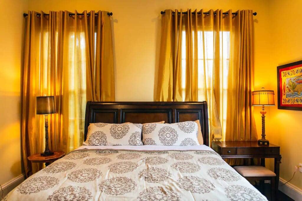 Gold bedroom--2nd floor
Gold bedroom--2nd floor
