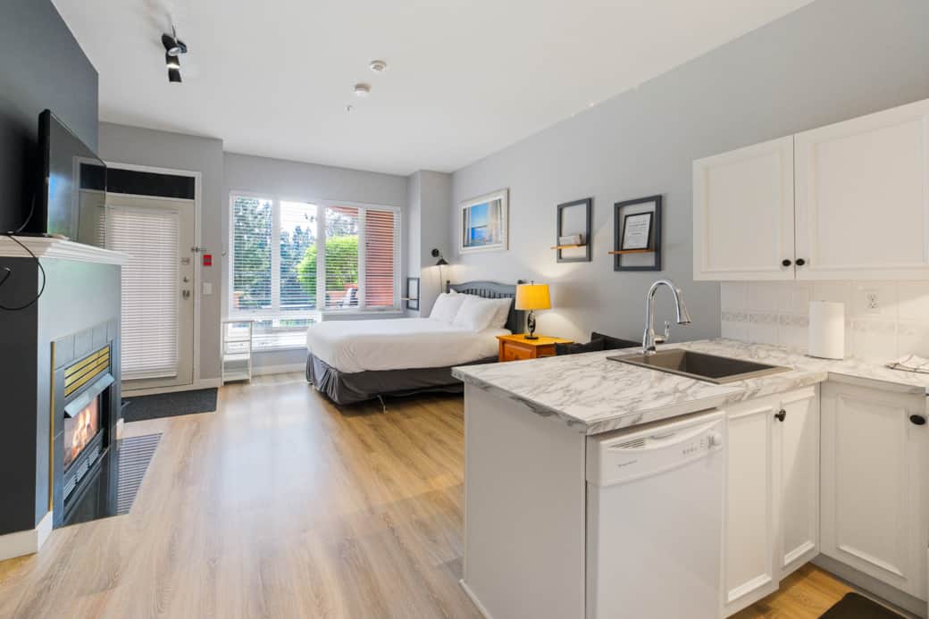 Unit 104A Living Area