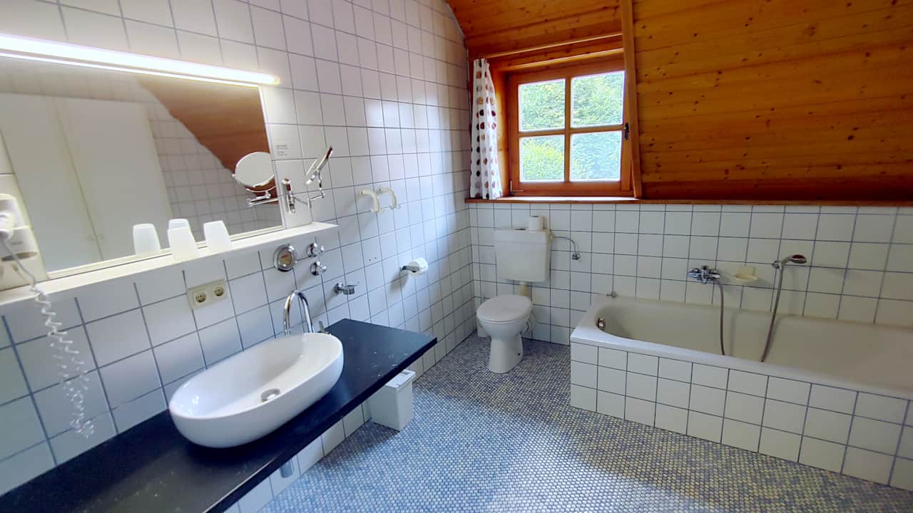 Wohnung 6 Bad 5