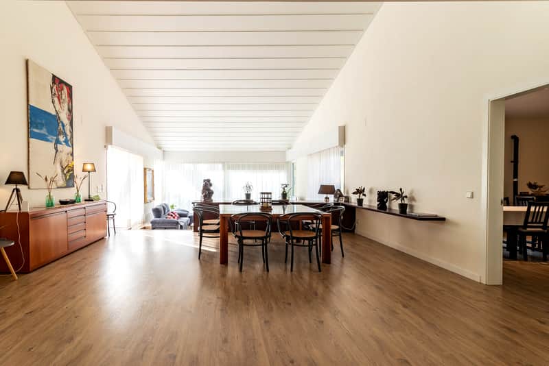 Vista al entrar a la casa - Can Guixera