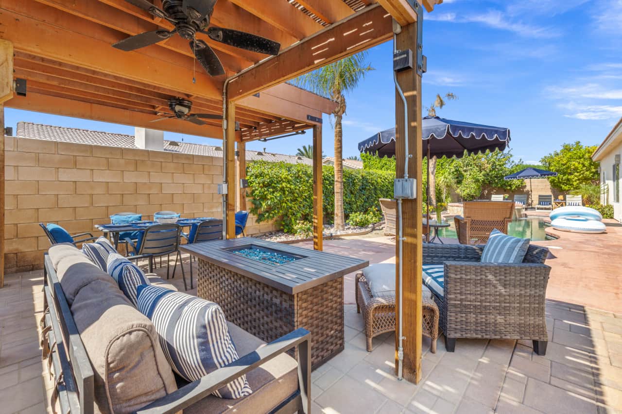 Enjoy the inviting desert climate with numerous outside seating arrangements