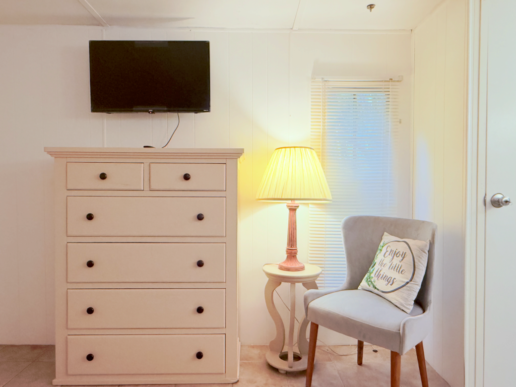 Master bedroom entertainment