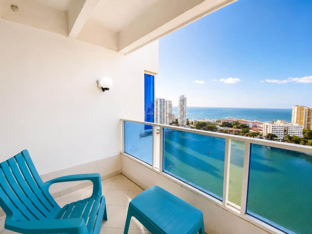 Balcón con vista al Mar Caribe y a El Laguito