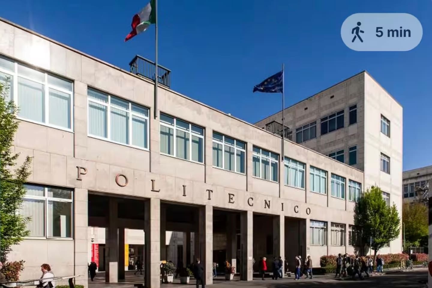 Politecnico di Torino raggiungibile in 5 minuti a piedi