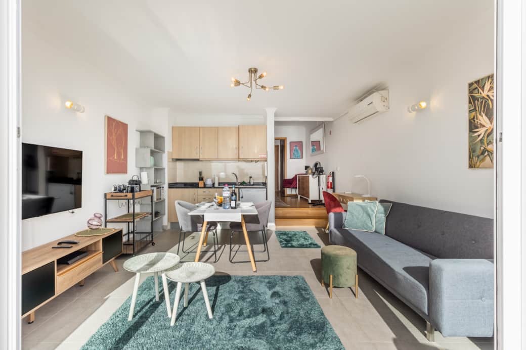 Living and dining area