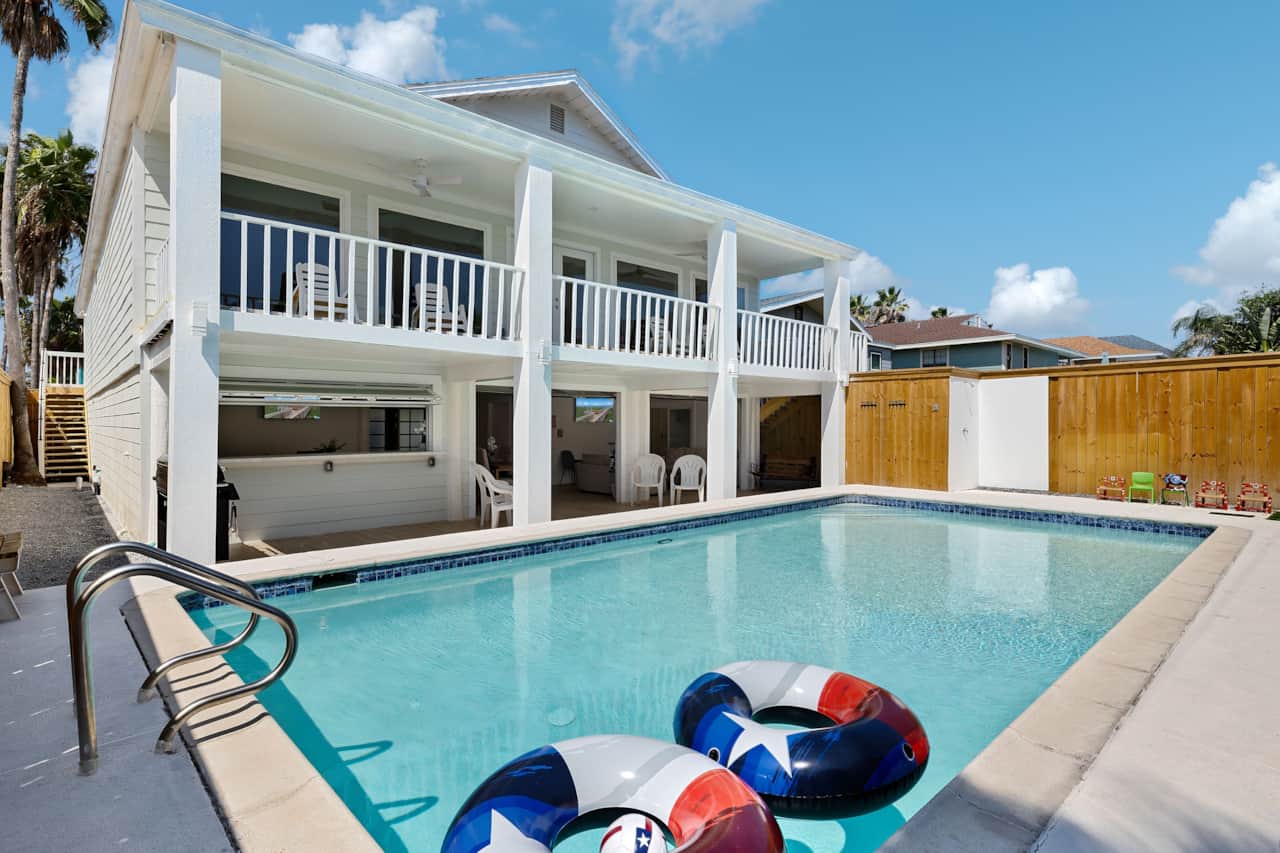 Pool with Sides