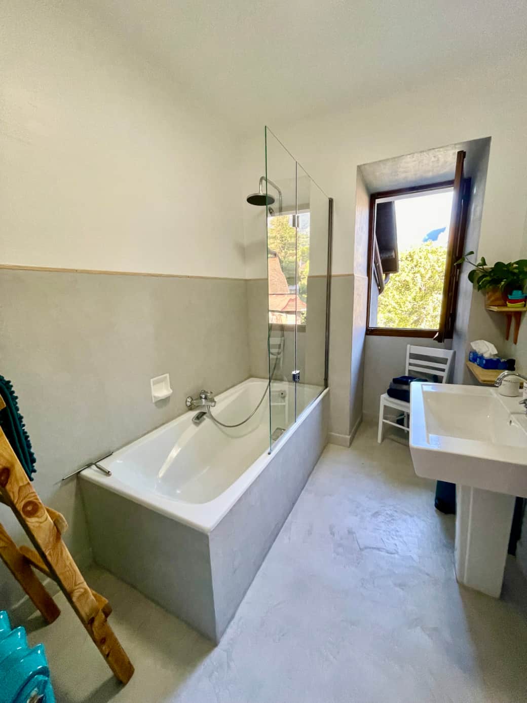 - Chambre #3 - Salle de bain