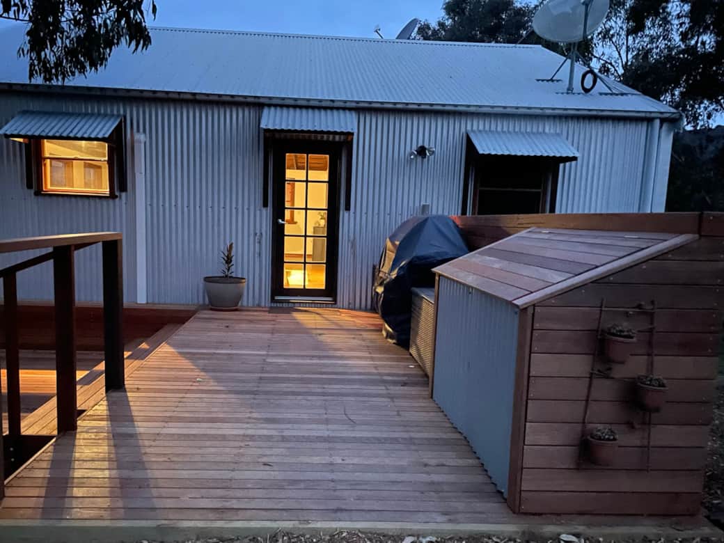 Welcome to Hillside Retreat Welcome to Hillside Retreat