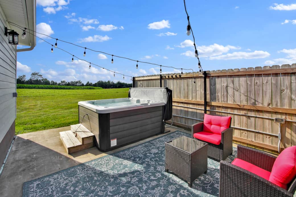 Private hot tub