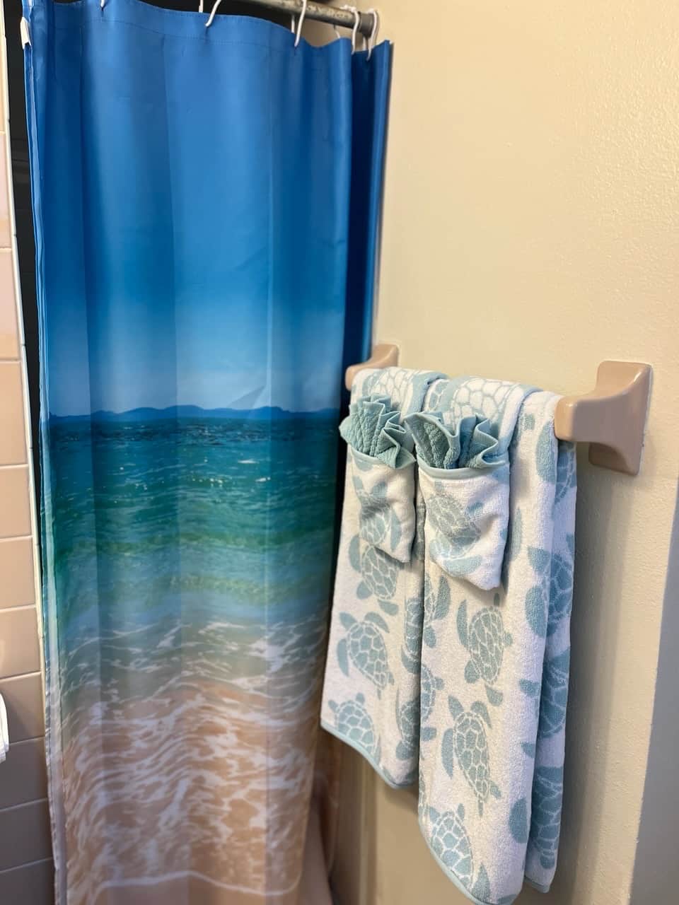 Image picker C8320651 B85D 415A AEE0 0F1E2B65EDA2 403 000000E0FAC7A5B9