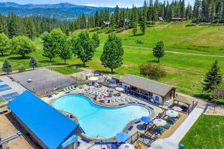 Terrace Lakes Hot Pool (additional cost)