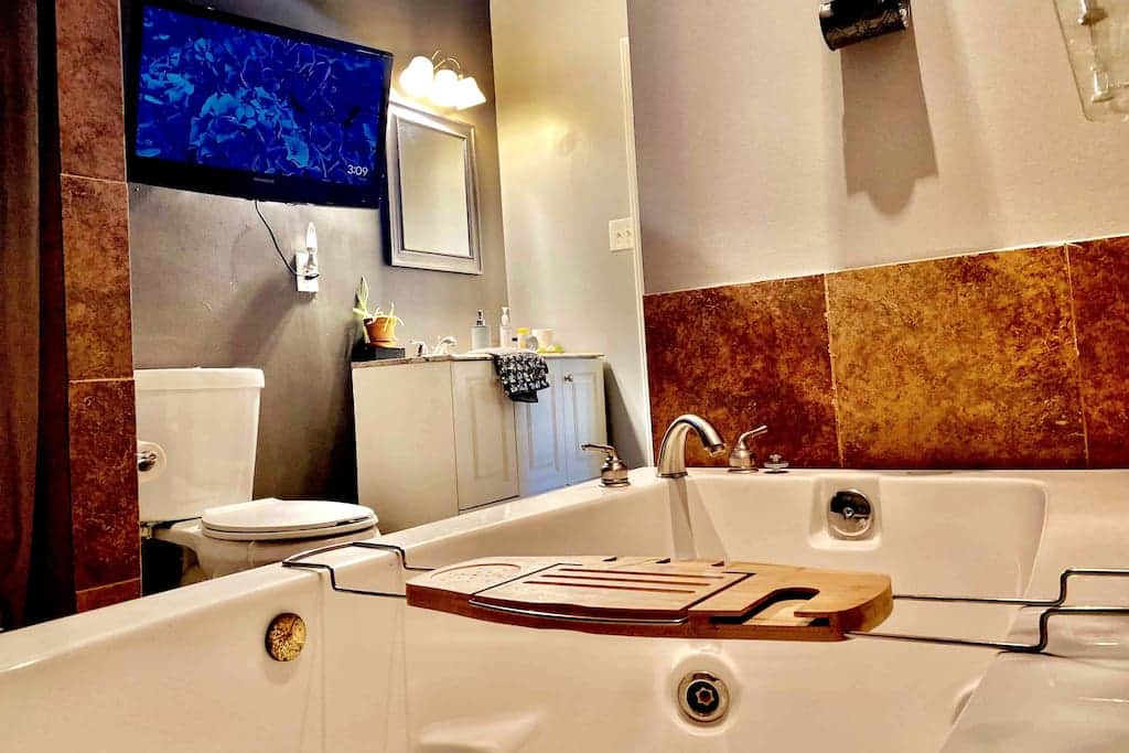 Over Sized Tub with Jets. Watch a movie or read a book. Over Sized Tub with Jets. Watch a movie or read a book.